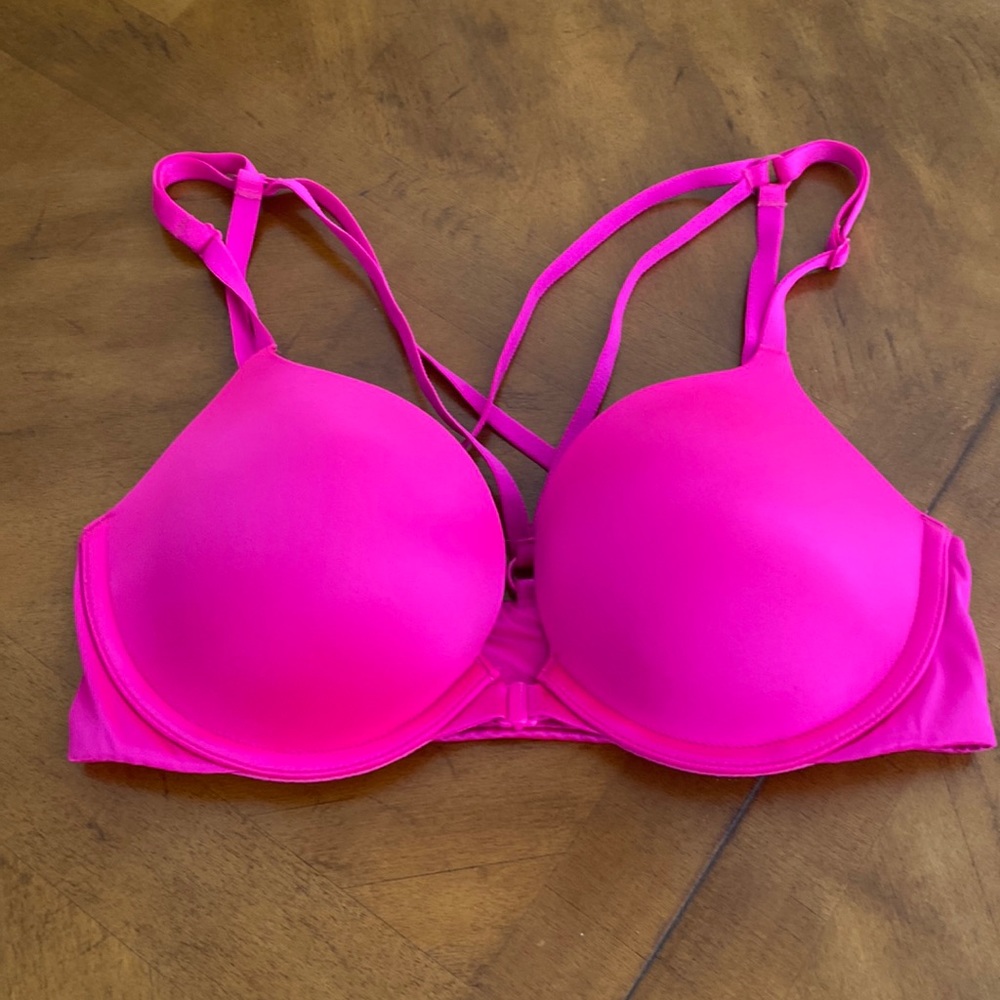 Victoria’s Secret very sexy push up bright pink